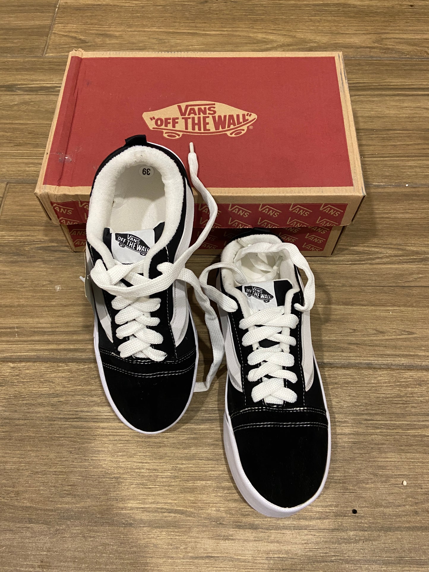 Vans Knu Skool