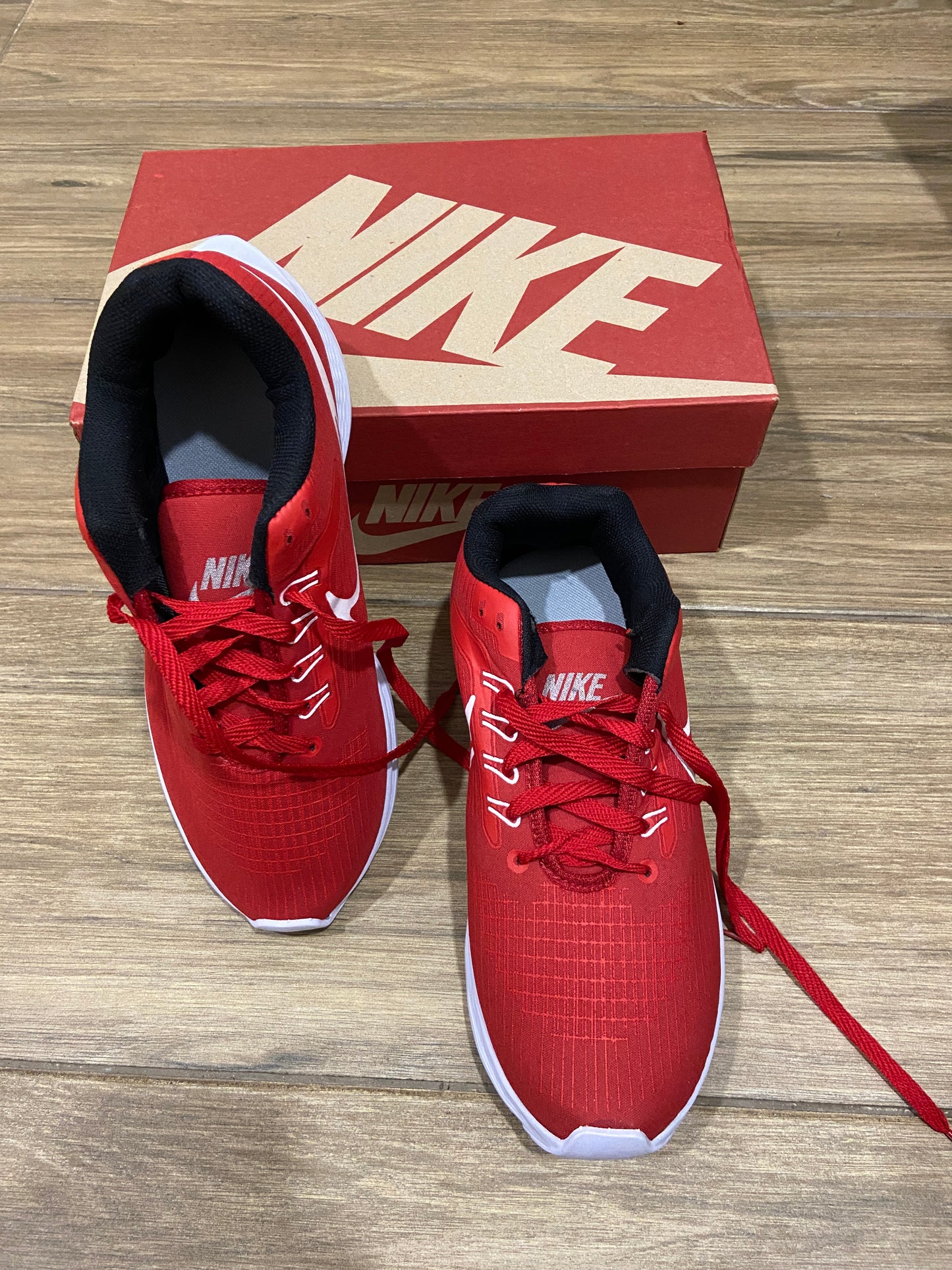 Nike Zoom Running Rojas
