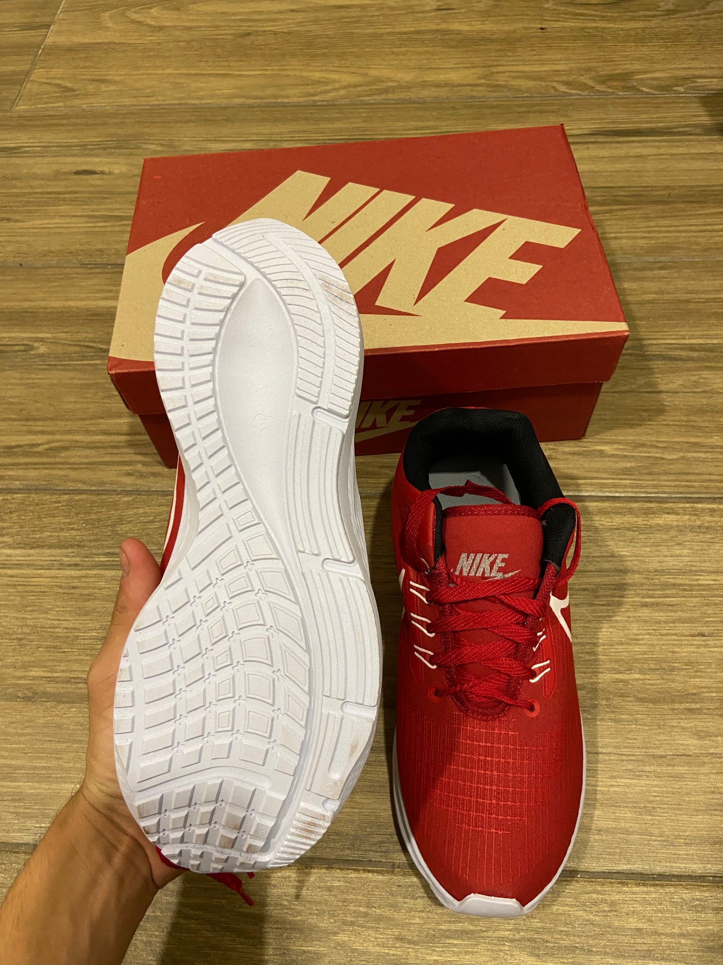 Nike Zoom Running Rojas