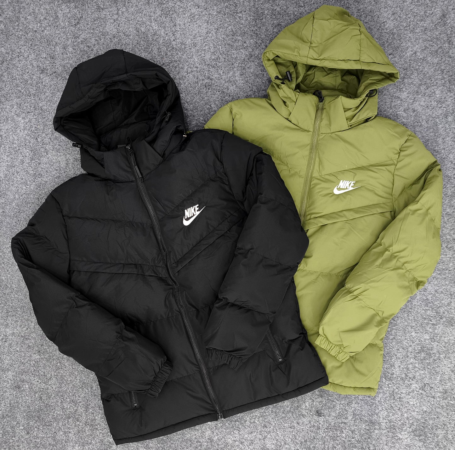 CAMPERA NIKE NEGRA + CAMPERA NIKE DE COLOR DE REGALO